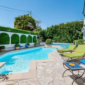 Bed & Breakfast Le Patio Des Mimosas Par Dodo-a-cassis, Cassis